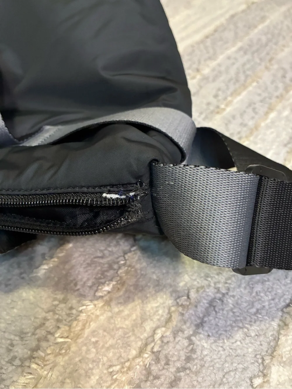 Adidas Originals Puffer Shopper Black Tote Bag. Minimalist. Clean Interior